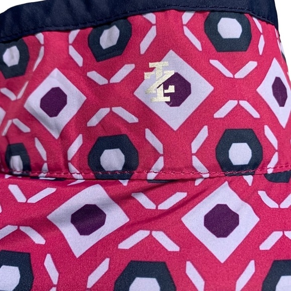 Izod Golf Pinkish Purple Geometric Print Full Zip Windbreaker Jacket - Picture 6 of 9